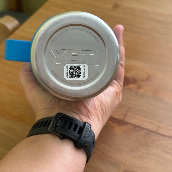 Yeti Ocean Blue Mug with Handle - Picture 4 of 6